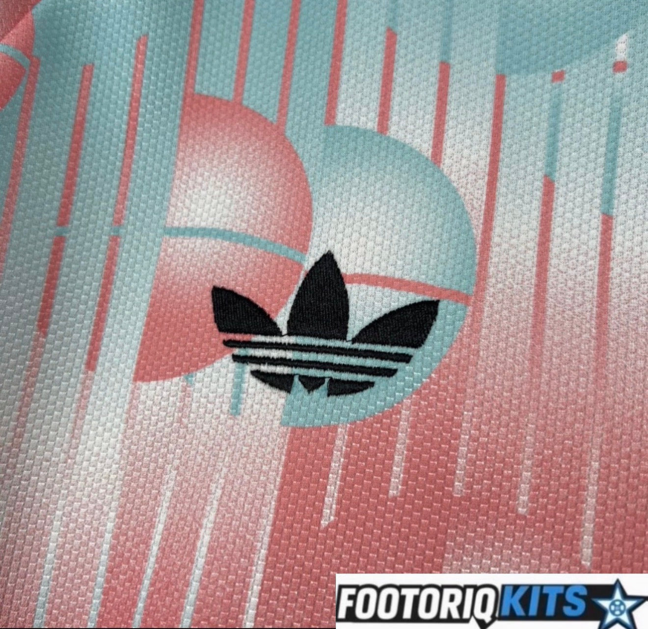 {{ product_title }} - maillot de football adulte et enfant personnalisable