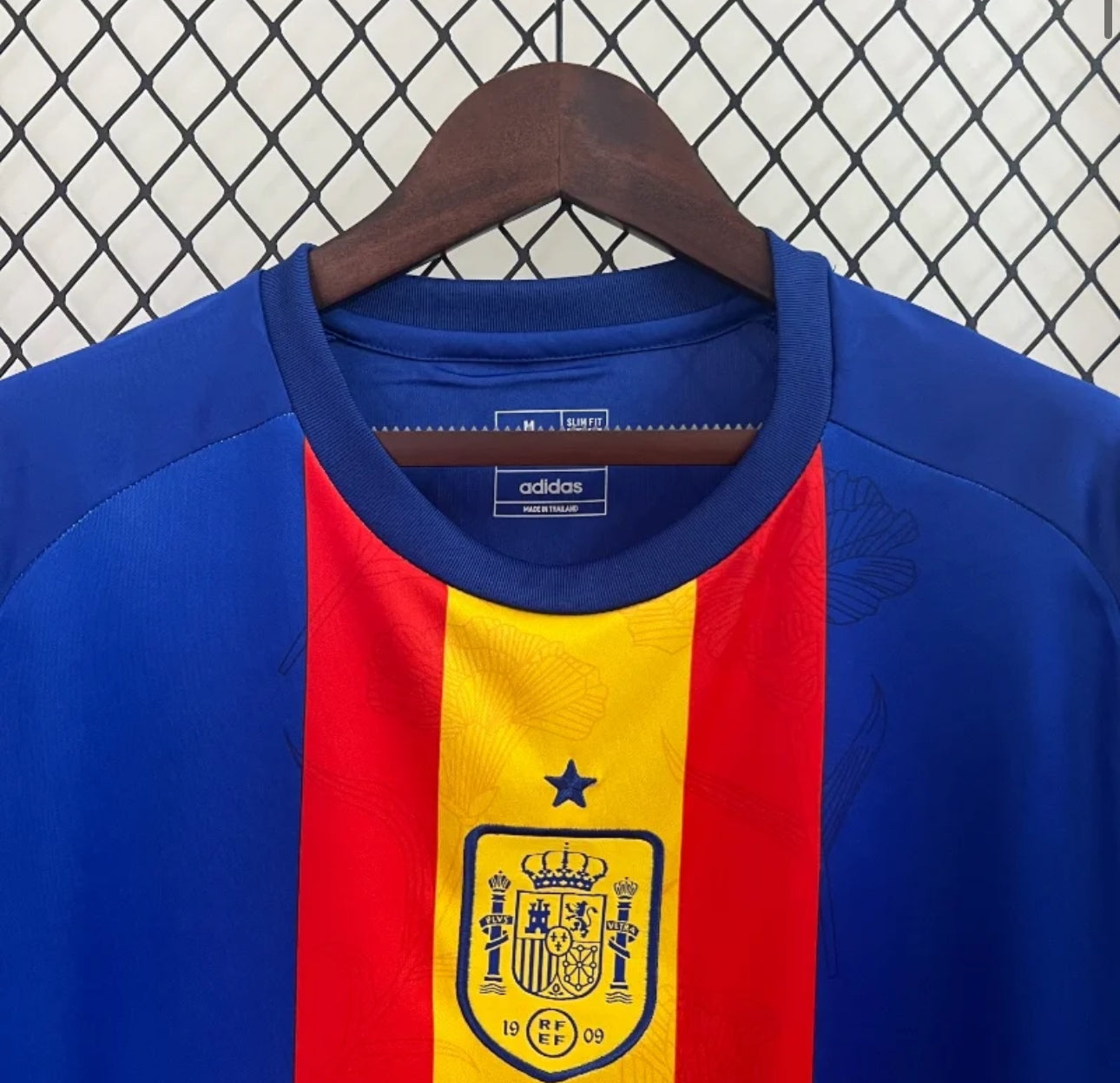 Maillot Espagne Avant Match Bleu 24/25