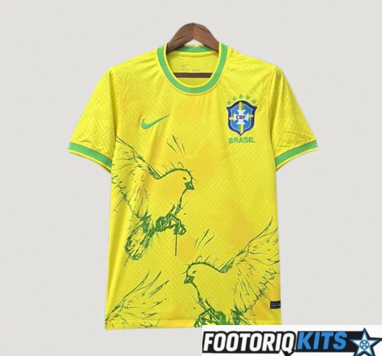 {{ product_title }} – maillot de football adulte et enfant personnalisable