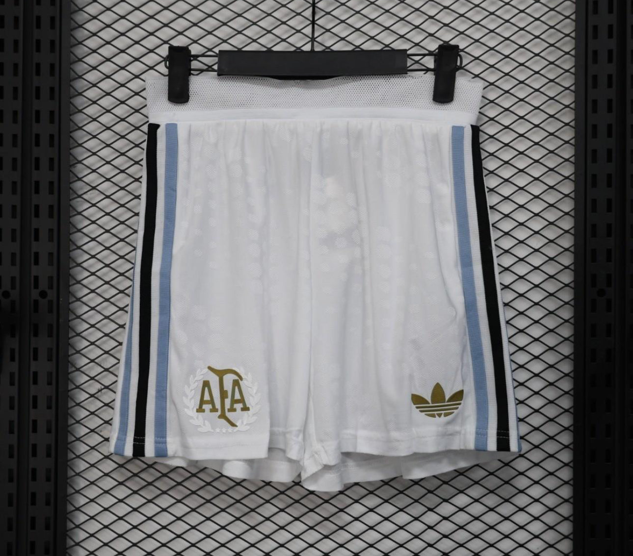 Footoriq Kits: La Zone Du Peuple