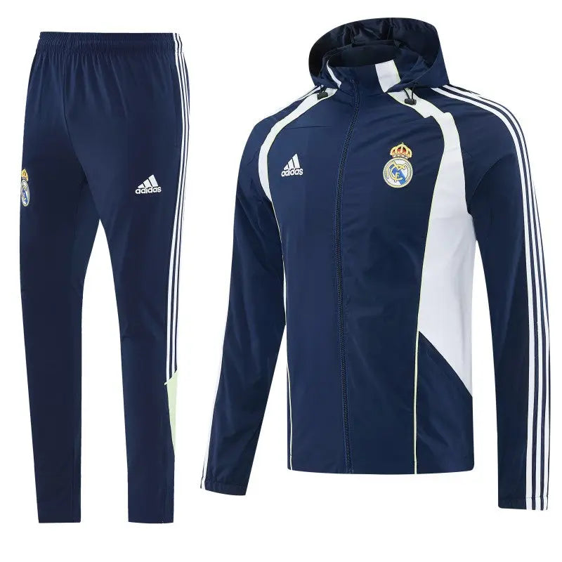 Kit Survêtement Coupe-Vent à Capuche Real Madrid Bleu Marine et Blanc