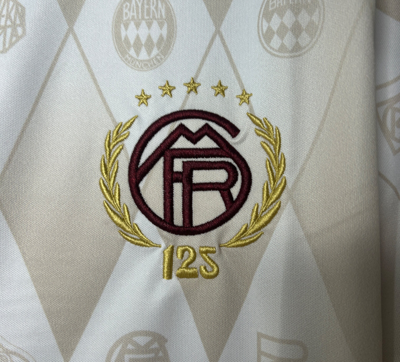 FC Bayern Sondertrikot 25/26