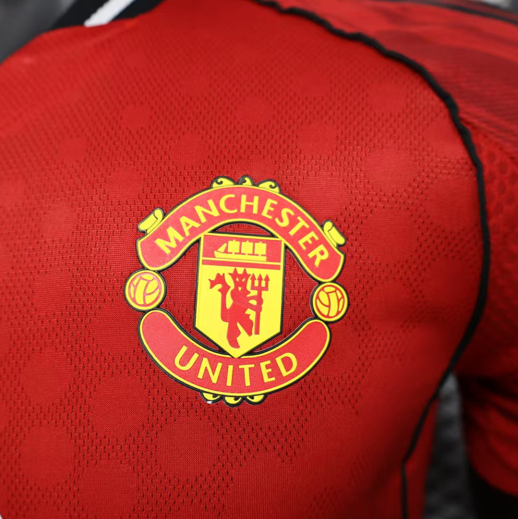 Manchester United Heimtrikot 25/26