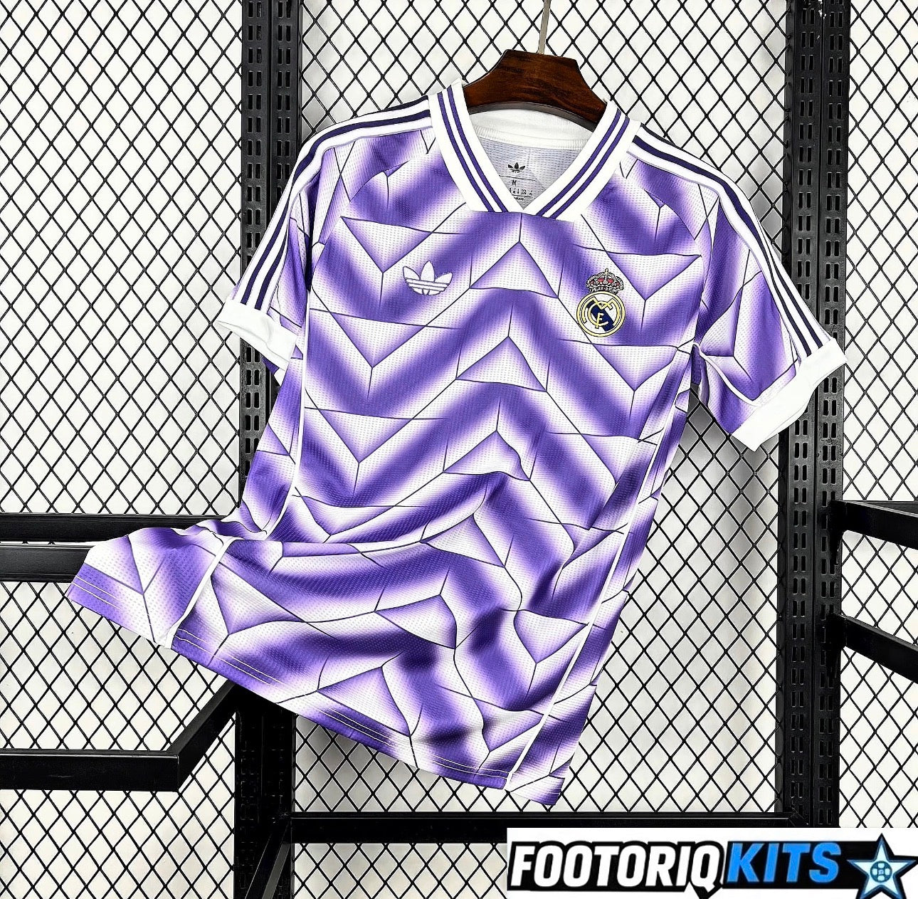 Footoriq Kits: La Zone Du Peuple