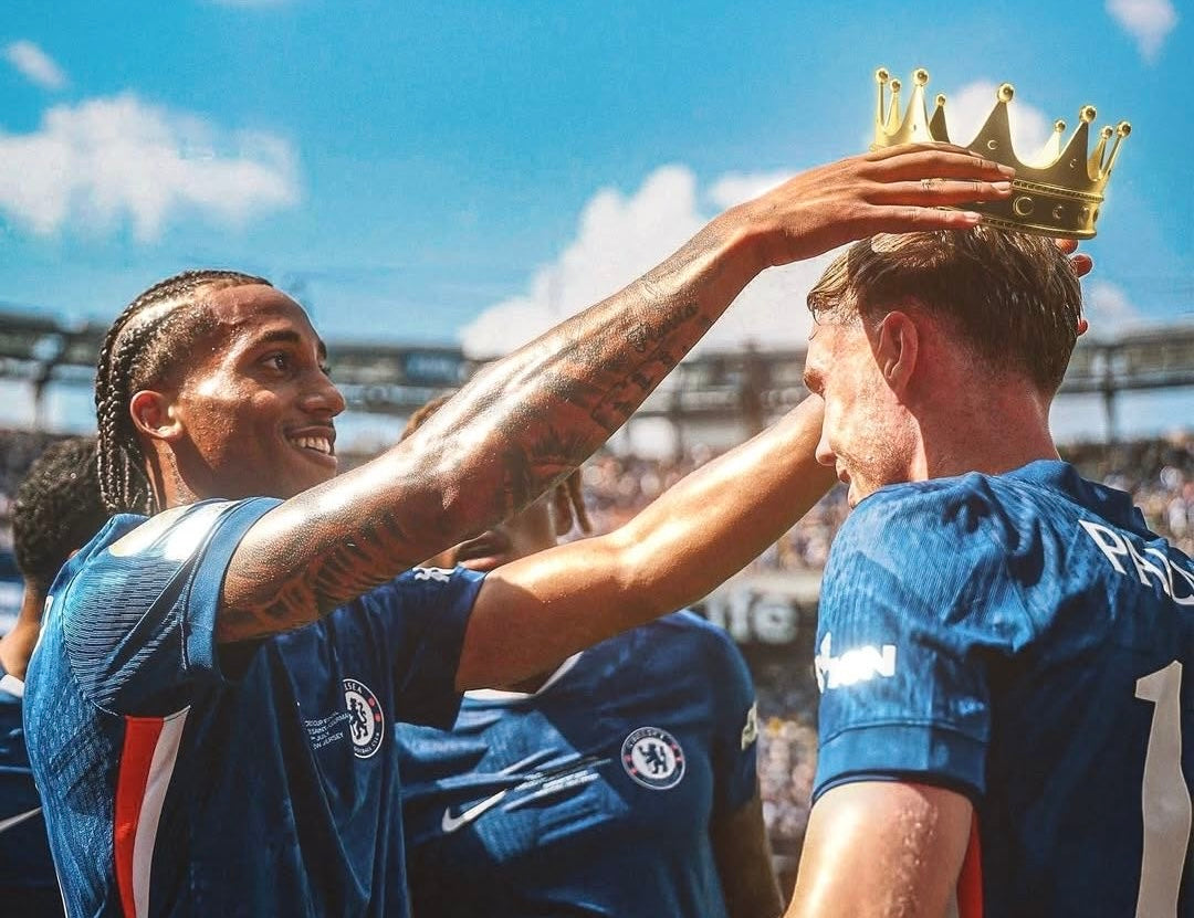 Footoriq Kits: La Zone Du Peuple