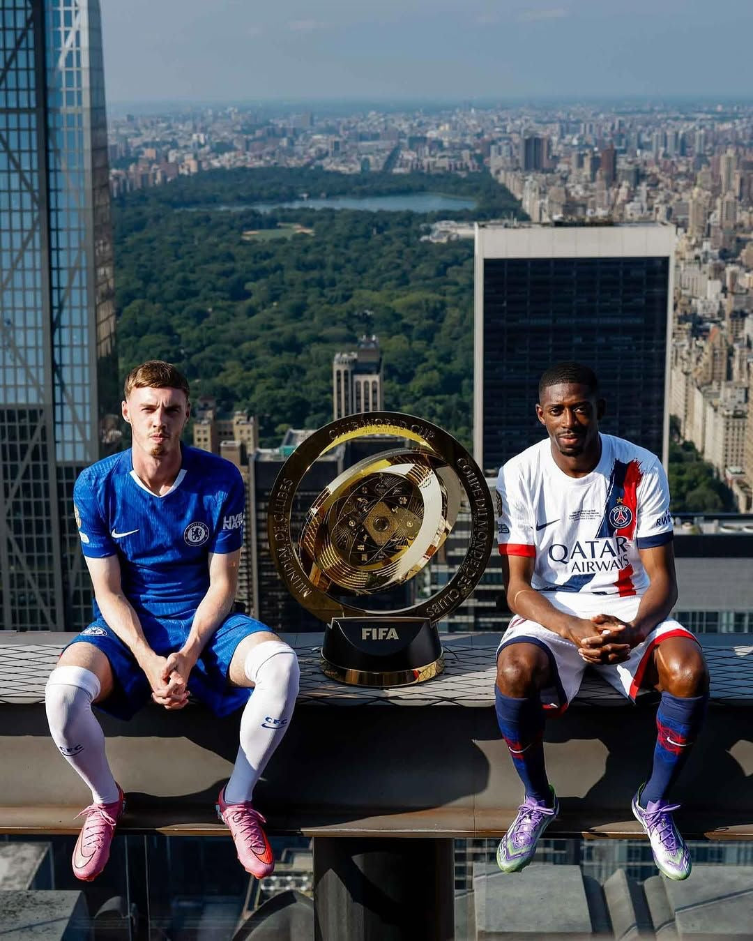 Footoriq Kits: La Zone Du Peuple