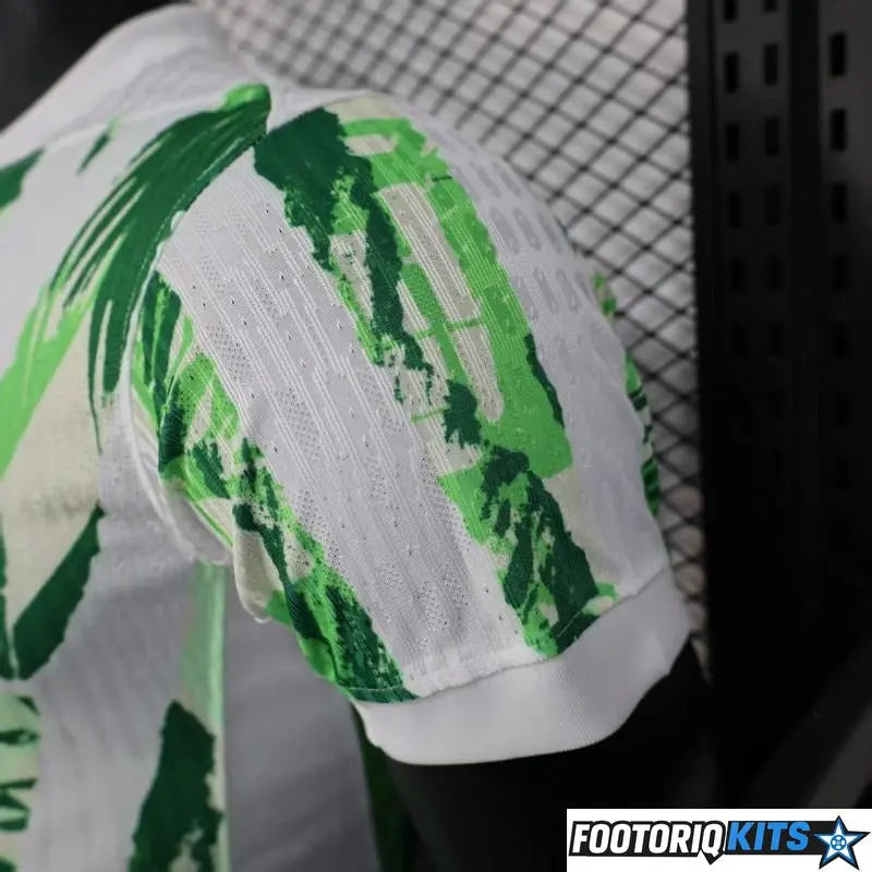 {{ product_title }} - maillot de football adulte et enfant personnalisable
