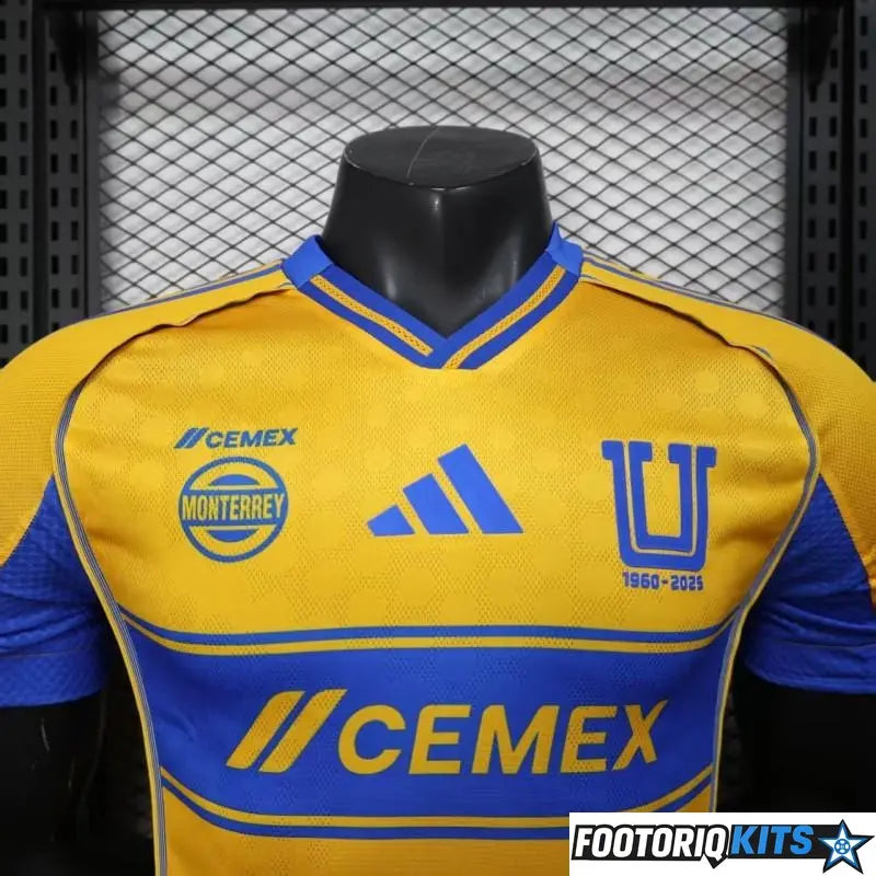 {{ product_title }} - maillot de football adulte et enfant personnalisable