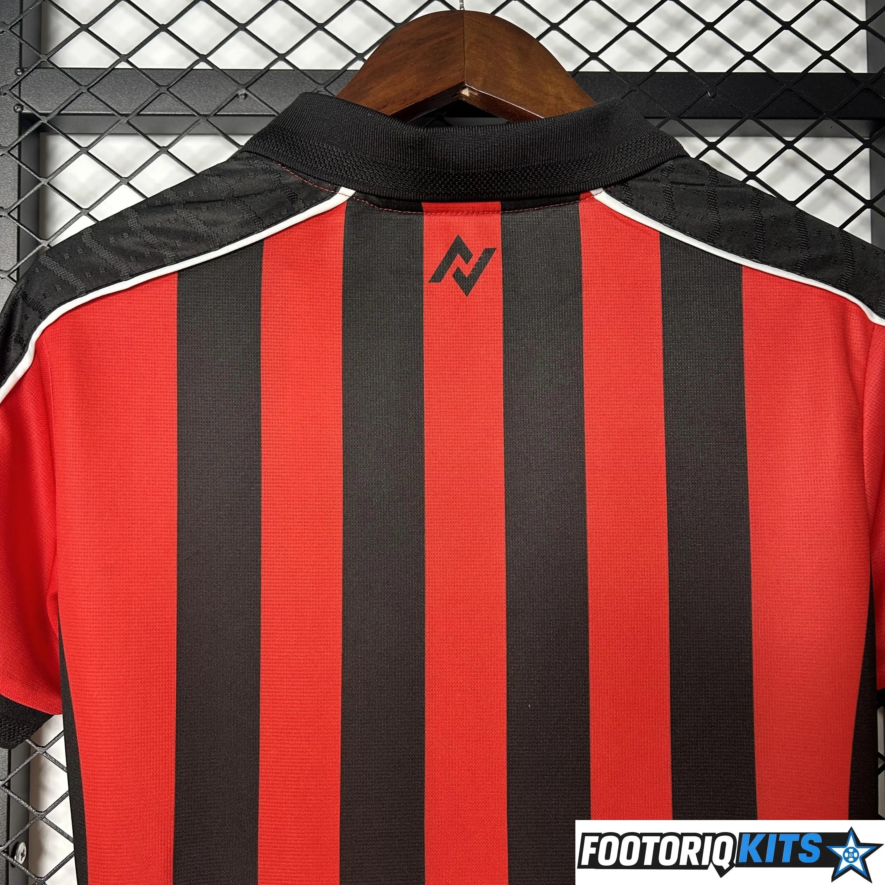 {{ product_title }} - maillot de football adulte et enfant personnalisable