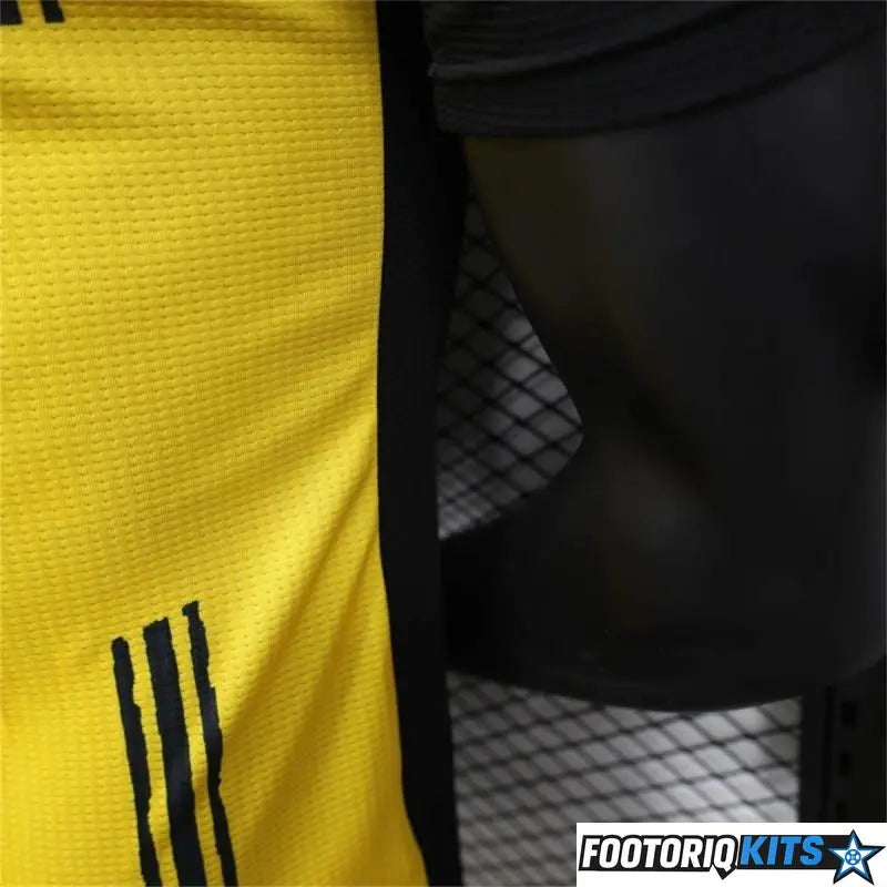 {{ product_title }} - maillot de football adulte et enfant personnalisable