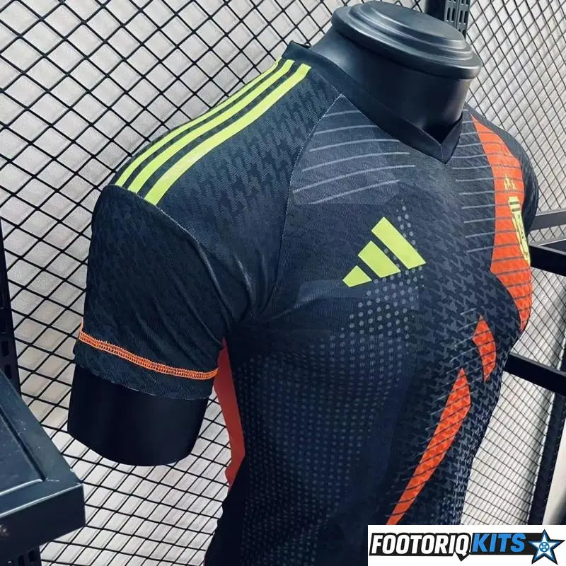 {{ product_title }} - maillot de football adulte et enfant personnalisable