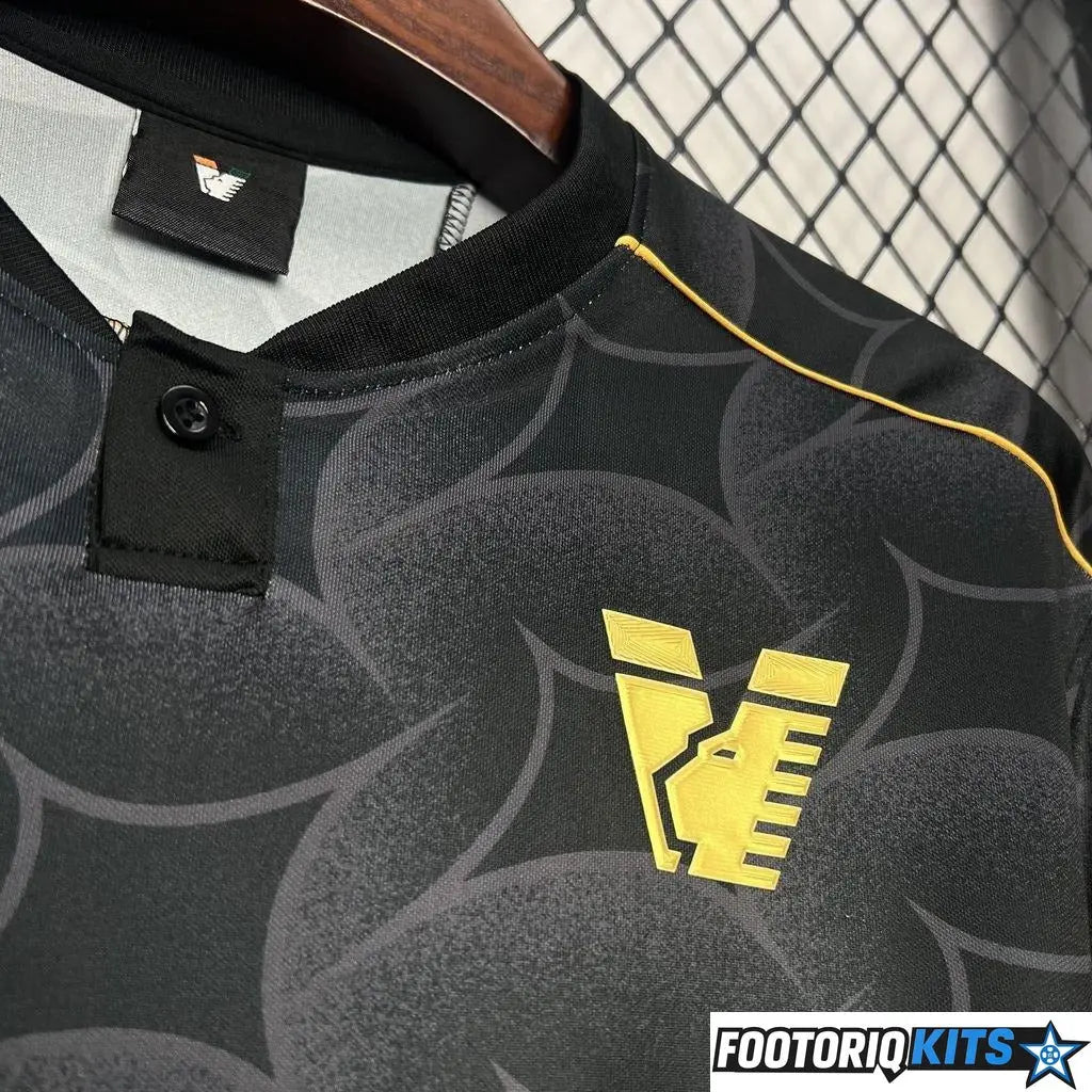 {{ product_title }} - maillot de football adulte et enfant personnalisable