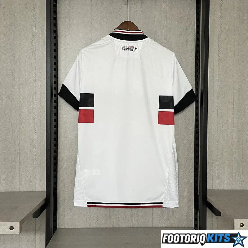 {{ product_title }} - maillot de football adulte et enfant personnalisable