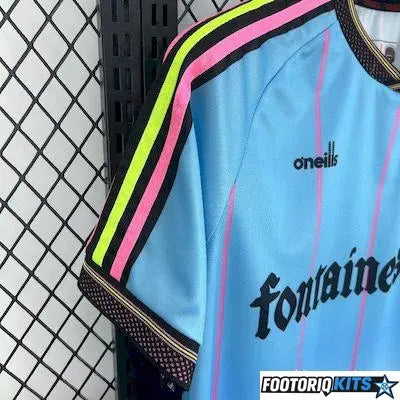{{ product_title }} - maillot de football adulte et enfant personnalisable