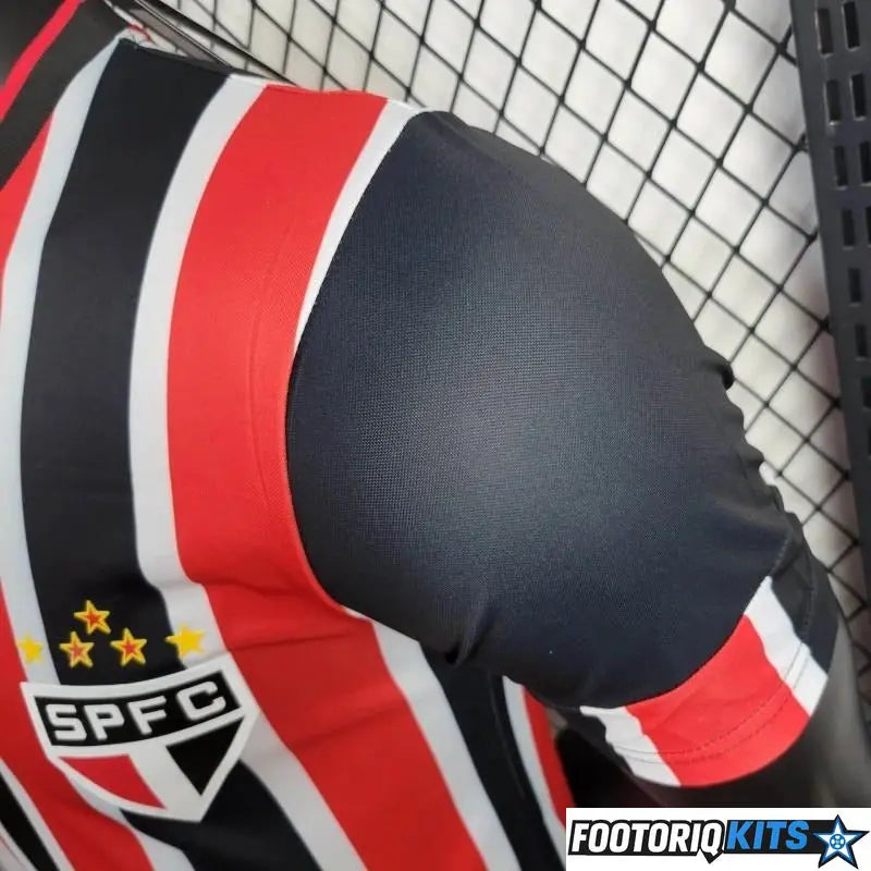 {{ product_title }} - maillot de football adulte et enfant personnalisable