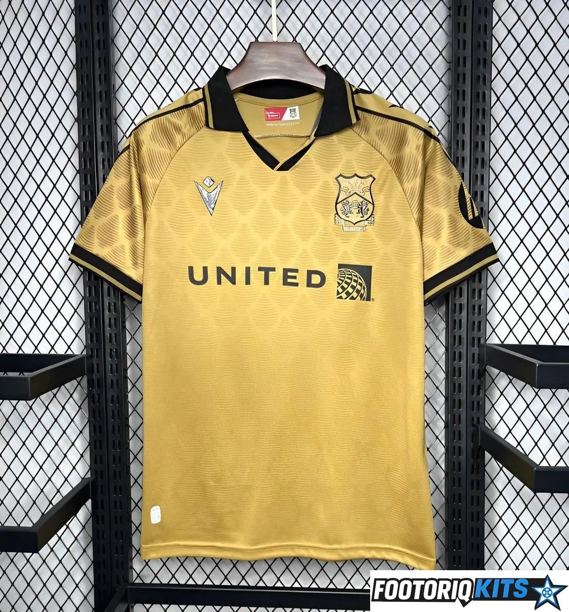{{ product_title }} - maillot de football adulte et enfant personnalisable